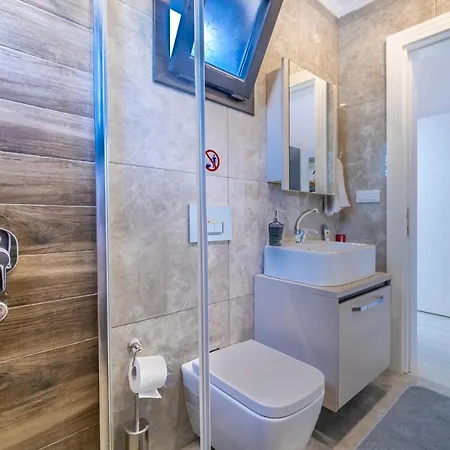 Contemporary Luxury In Yalikavak Center Willa *