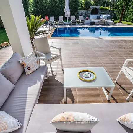 Willa Contemporary Luxury In Yalikavak Center *