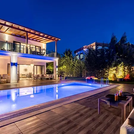Vila Contemporary Luxury In Yalikavak Center Bodrum